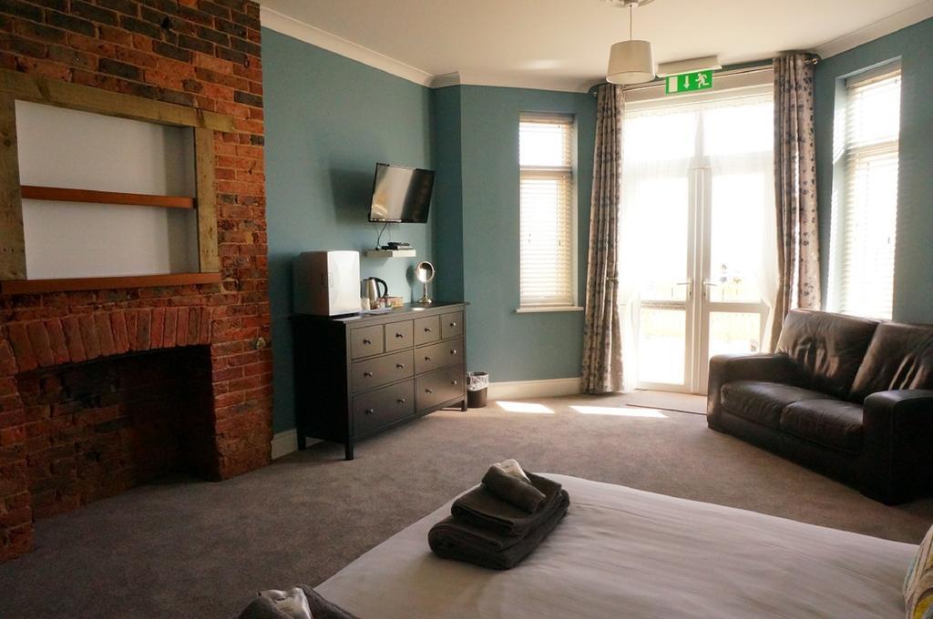Shoreside Inn Shanklin Bagian luar foto